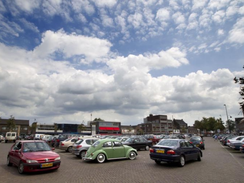 Herinrichting Kruisstraat en Woenselse Markt